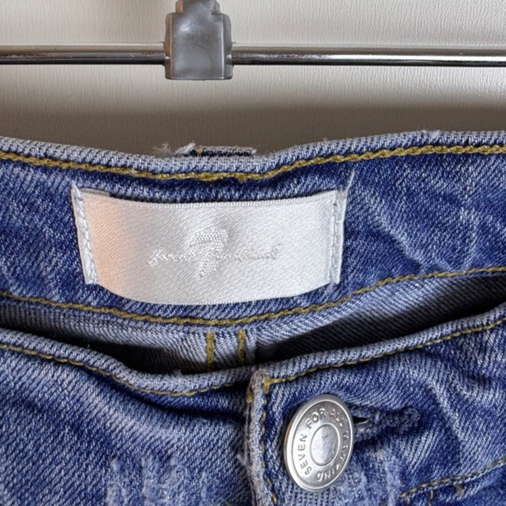 7 For All Mankind The Original Bootcut Light Wash Distressed Low Rise 27 Short - Picture 12 of 13